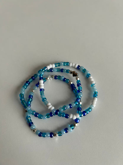 Ocean blue beaded bracelet set, fashion accessory 